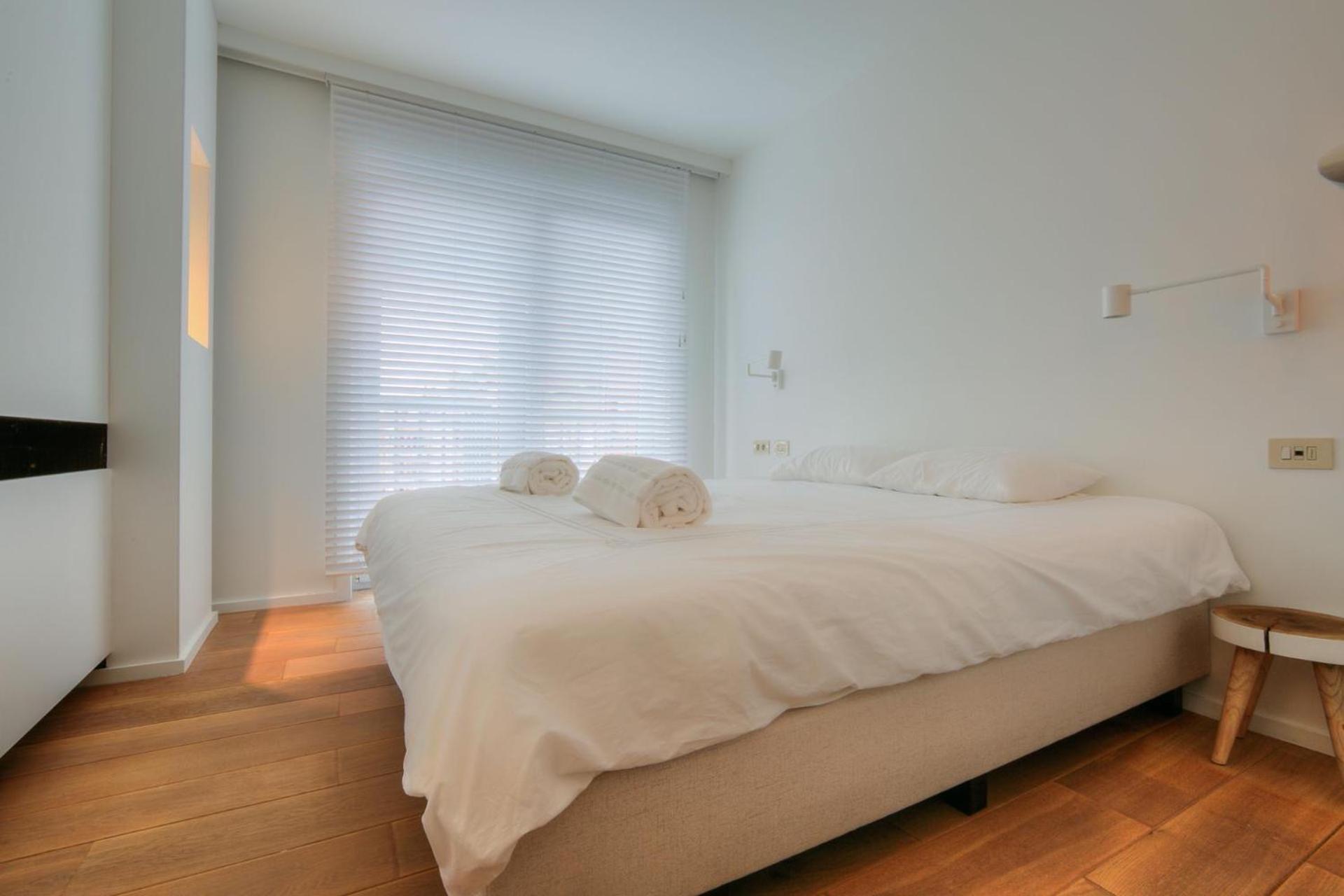 Appartementen Op De Zeedijk In Knokke Op De 3E En 4E Verdieping Van Logie Marie Екстер'єр фото